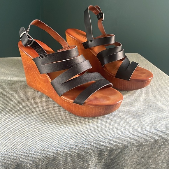 Black Leather Wedge Sandals - Picture 1 of 9